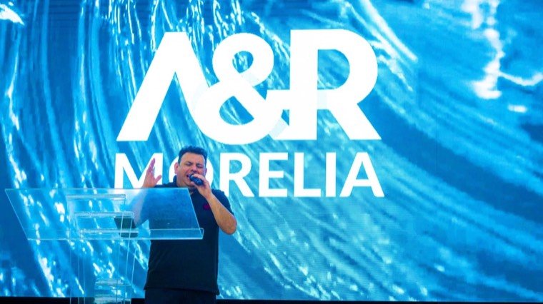 Una transmisión desde el escenario de A&R Morelia
